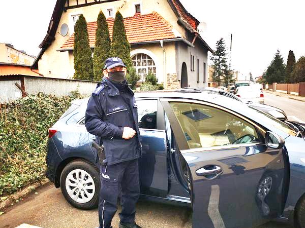 Nieoznakowany radiowóz dla rogozińskiej policji