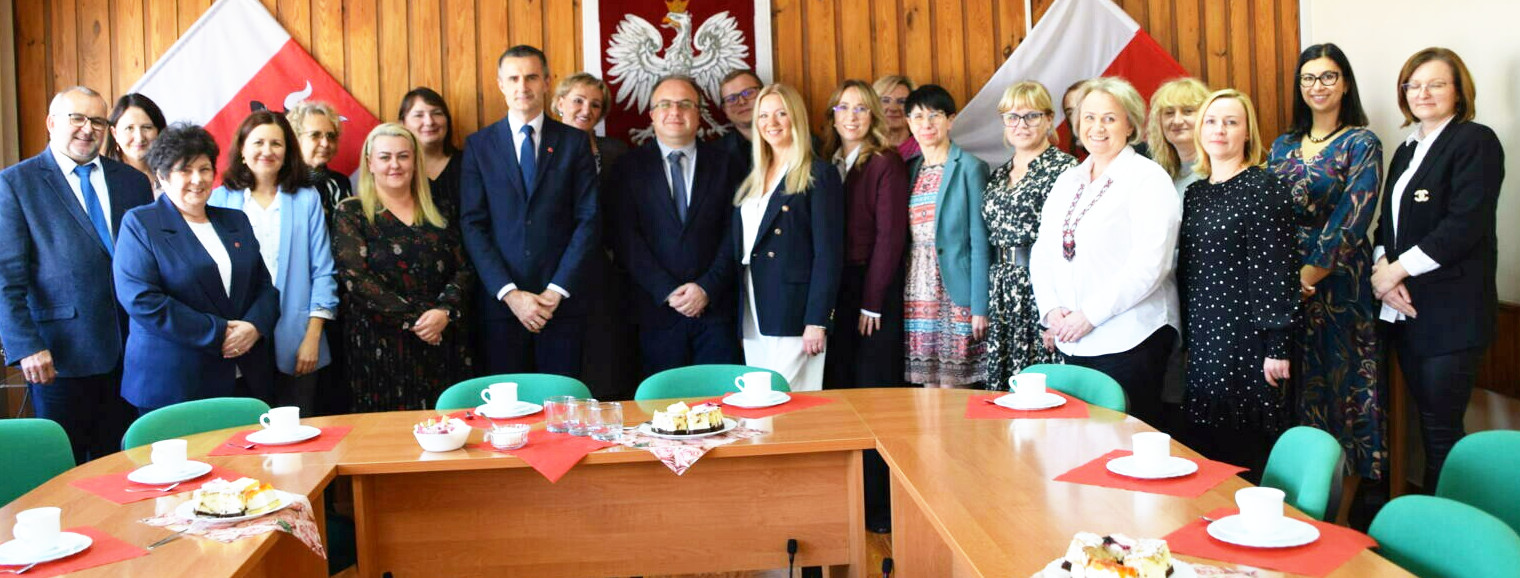 Nauczyciele w Ryczywole nagrodzeni