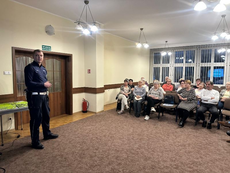 Seniorzy pod lupą bezpieczeństwa